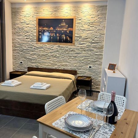 Home Rome Relax Bagian luar foto