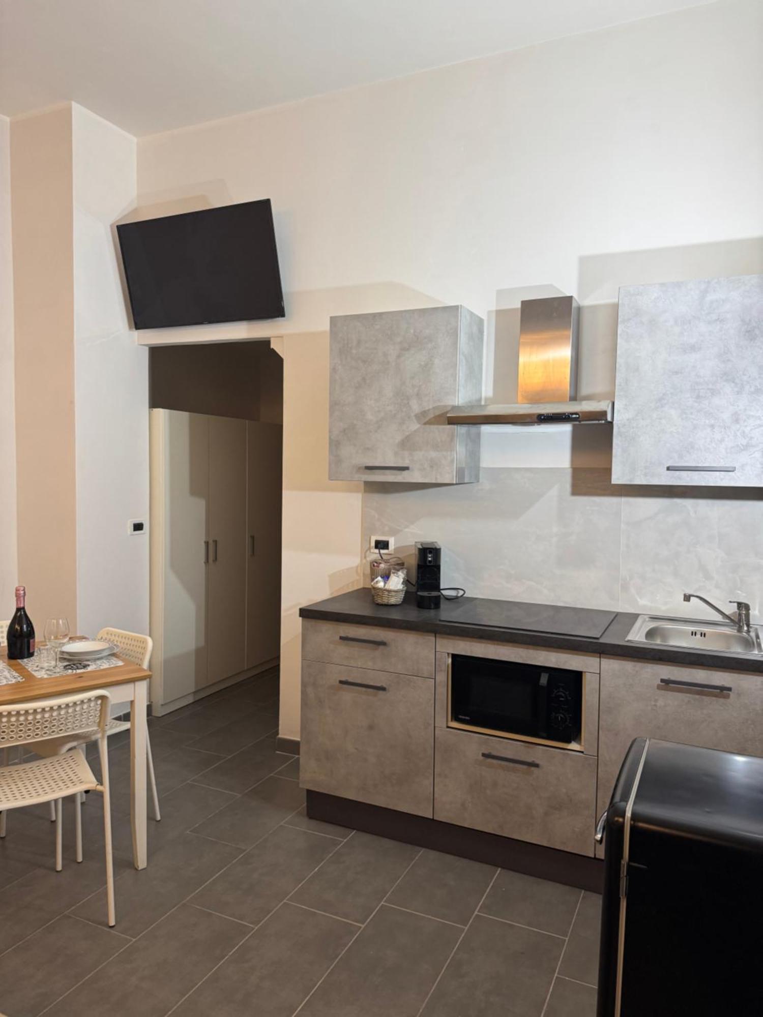 Home Rome Relax Bagian luar foto